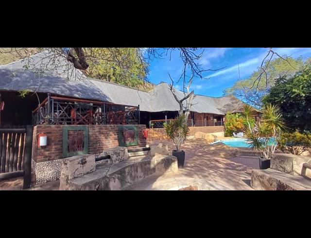 FARM FOR SALE IN MARKEN